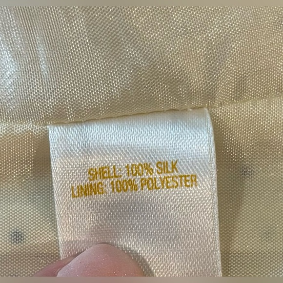 Kate Spade Cream & Black Polka Dot Ruffle Blouse  Size Medium - Picture 6 of 9